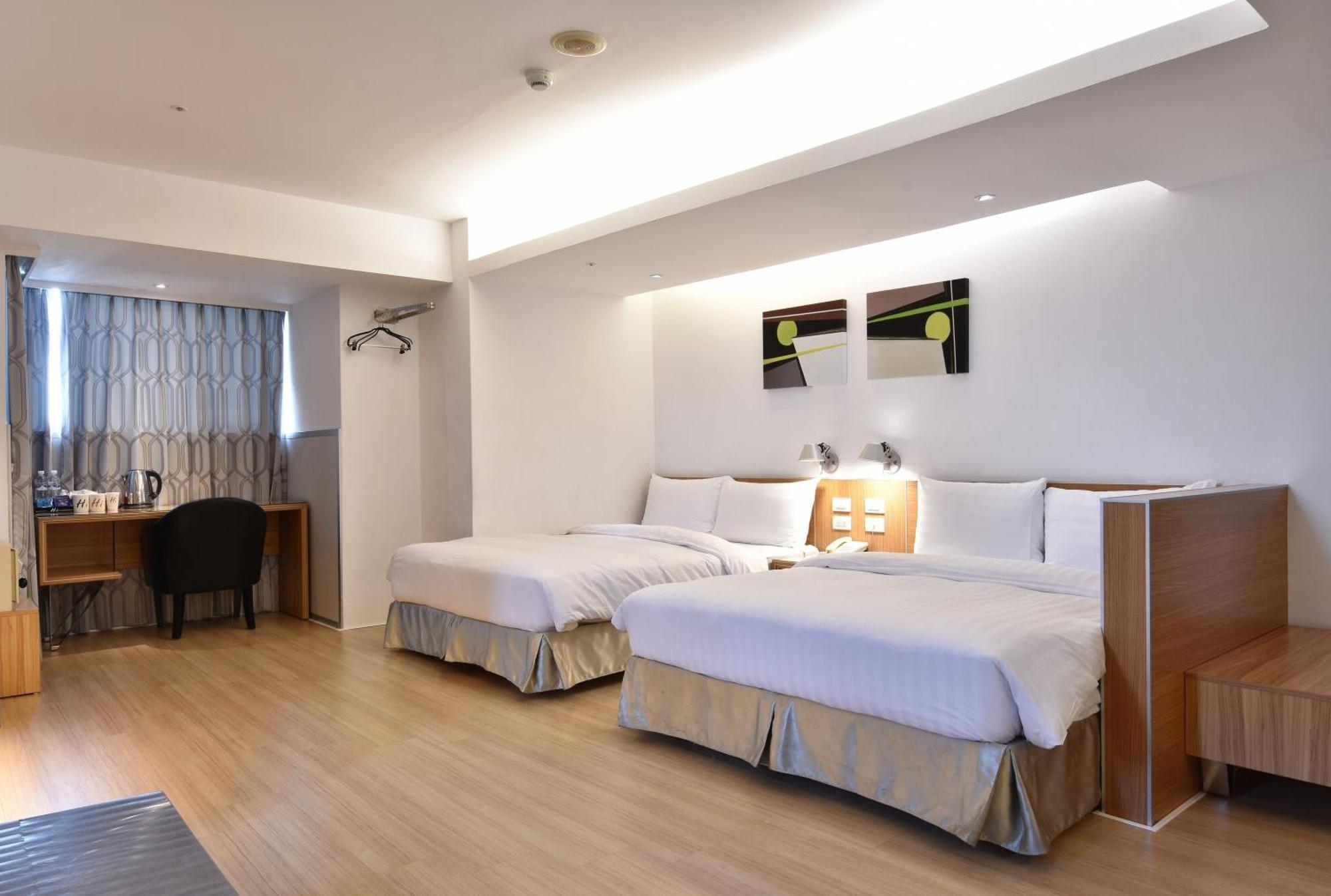 Hotel Hi - Xinmin Città di Chiayi Esterno foto